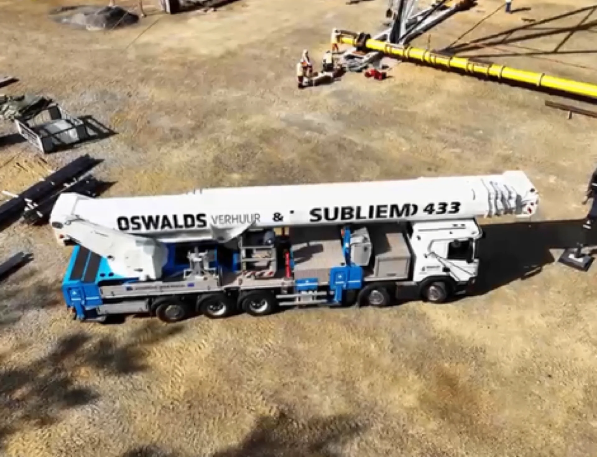 Oswalds Verhuur Ruthmann T900HF samen met Subliem 433 op locatie
